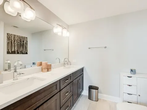 208 West Washington Street Chicago IL 60606