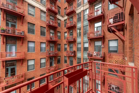 208 West Washington Street Chicago IL 60606