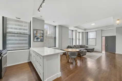 208 West Washington Street Chicago IL 60606