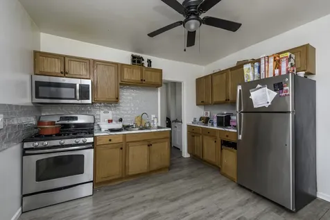 644 Lenox Avenue Waukegan IL 60085