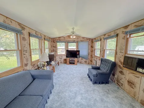 11/221 Woodhaven Sublette IL 61367