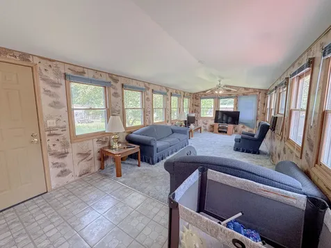 11/221 Woodhaven Sublette IL 61367