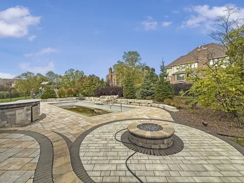 8884 Port Washington Drive Frankfort IL 60423