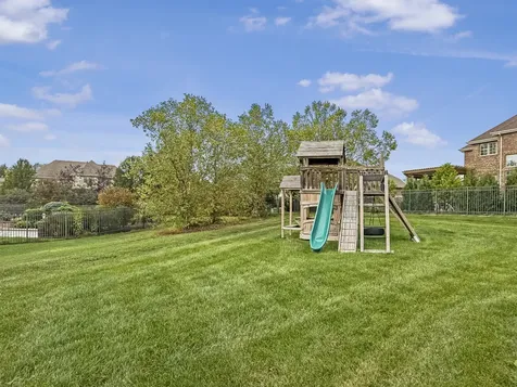 8884 Port Washington Drive Frankfort IL 60423