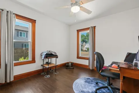 206 Washington Street Oswego IL 60543