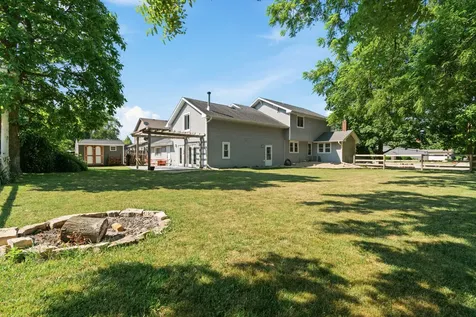 206 Washington Street Oswego IL 60543
