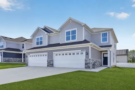 4225 Meadowridge Road Woodstock IL 60098