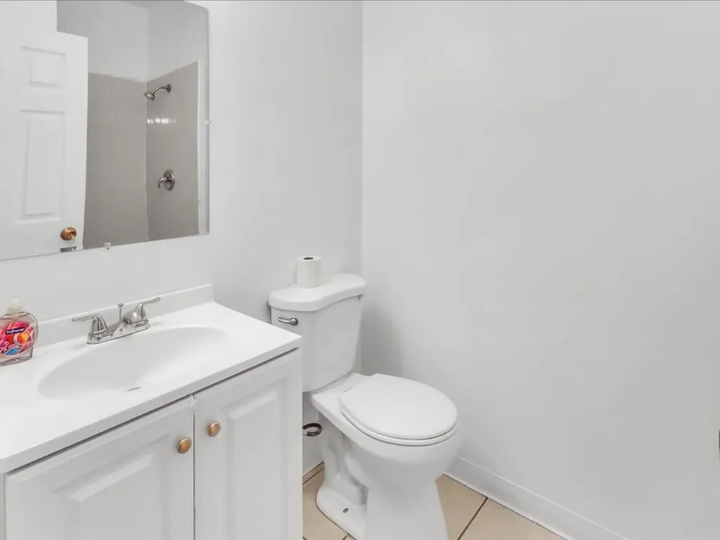 3518 West Lexington Street Chicago IL 60624