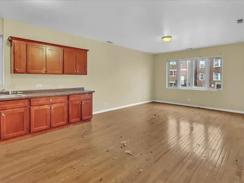 3518 West Lexington Street Chicago IL 60624