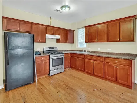 3518 West Lexington Street Chicago IL 60624