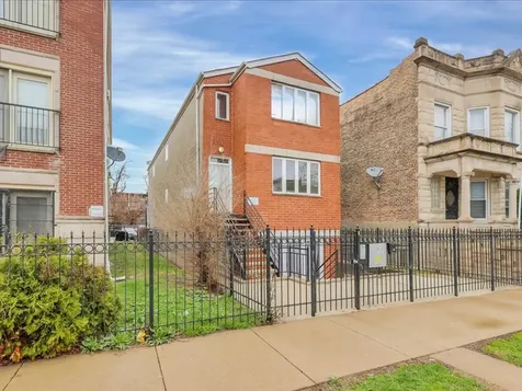 3518 West Lexington Street Chicago IL 60624