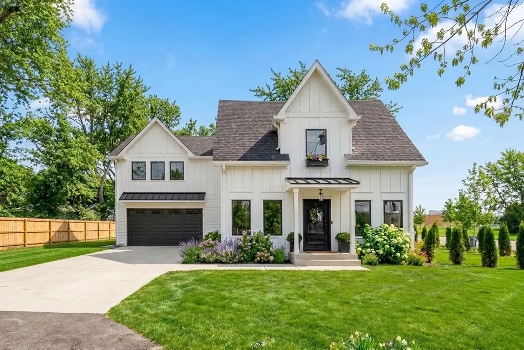1634 63RD Street Downers Grove IL 60516