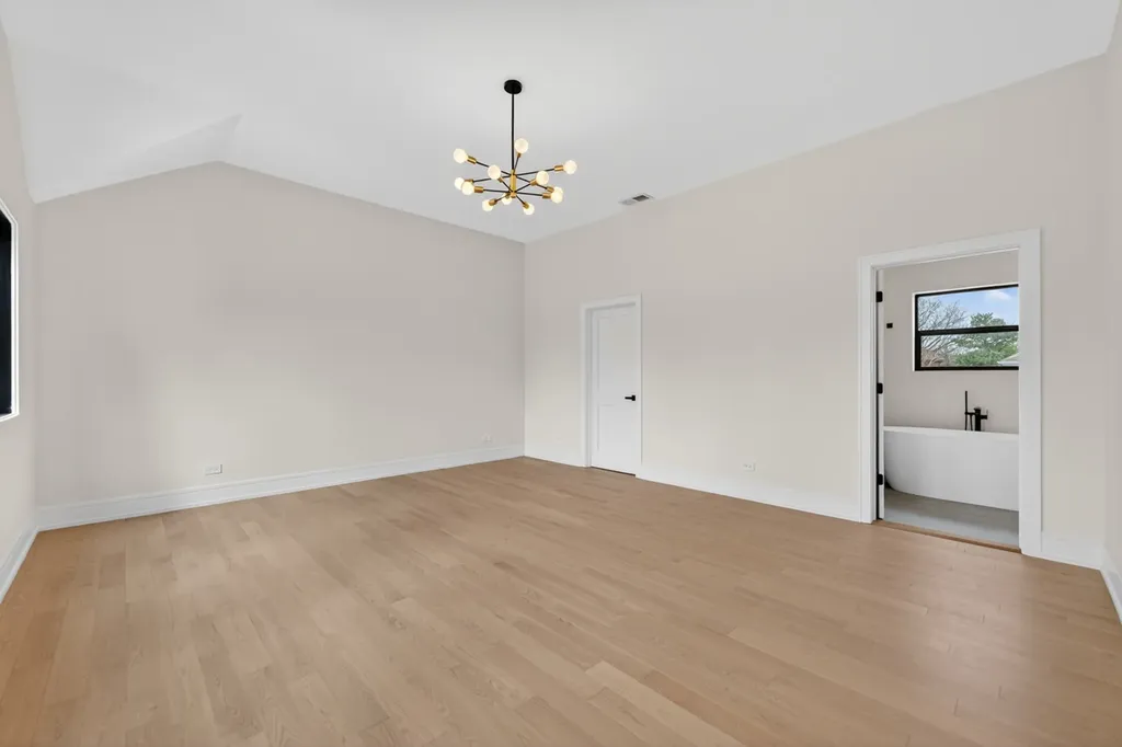 1634 63RD Street Downers Grove IL 60516