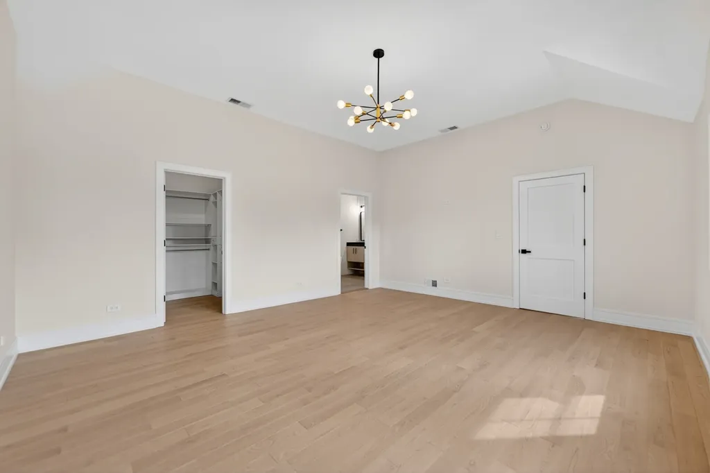 1634 63RD Street Downers Grove IL 60516