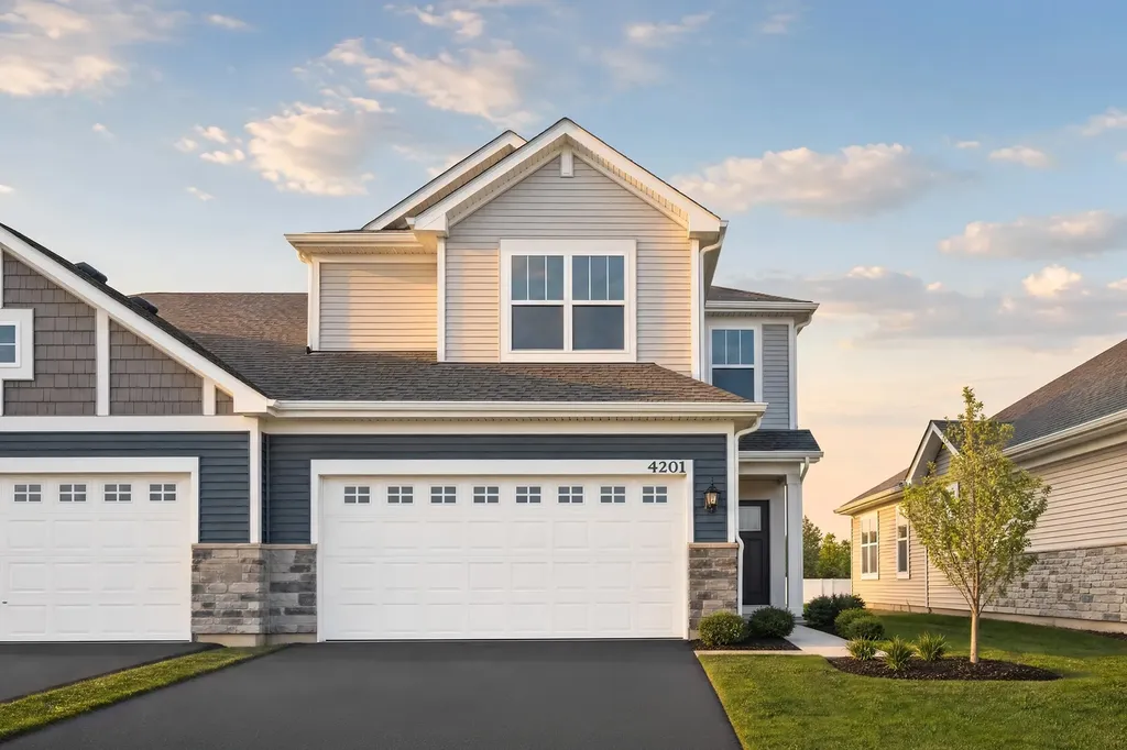 4201 Meadowridge Road Woodstock IL 60098