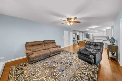 1758 North 44th Road Leland IL 60531