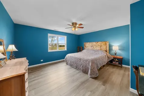 1758 North 44th Road Leland IL 60531