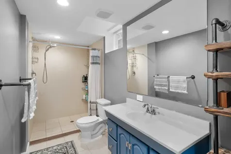 1758 North 44th Road Leland IL 60531