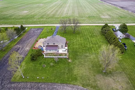 1758 North 44th Road Leland IL 60531