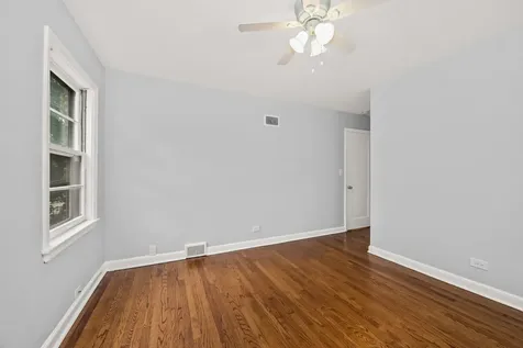 1506 Madison Street Evanston IL 60202