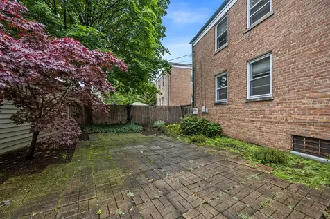 1506 Madison Street Evanston IL 60202
