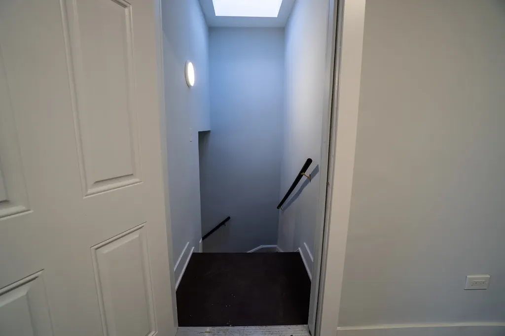 6961 South Eberhart Avenue Chicago IL 60637