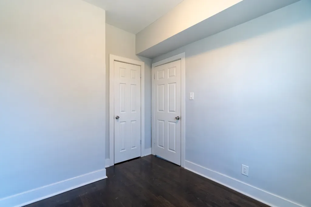 6961 South Eberhart Avenue Chicago IL 60637