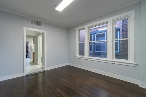 6961 South Eberhart Avenue Chicago IL 60637