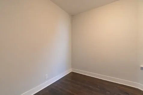 6961 South Eberhart Avenue Chicago IL 60637