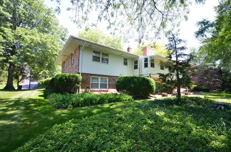2940 Imperial Oaks Drive Rockford IL 61114