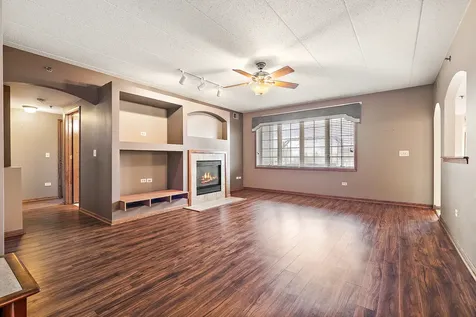 7935 Trinity Circle Tinley Park IL 60487