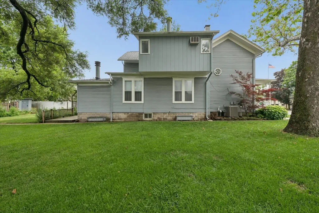 23925 West Lockport Street Plainfield IL 60544