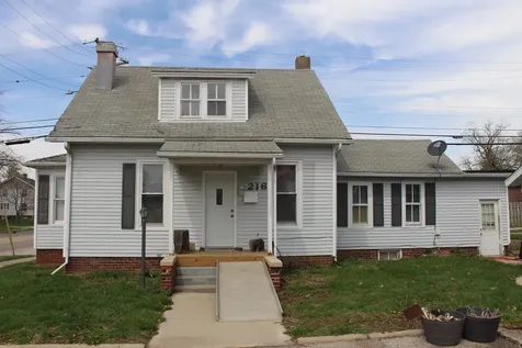 216 South Grant Street Clinton IL 61727
