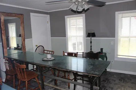 216 South Grant Street Clinton IL 61727