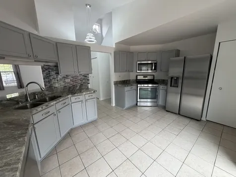 2354 Nantucket Lane Elgin IL 60123