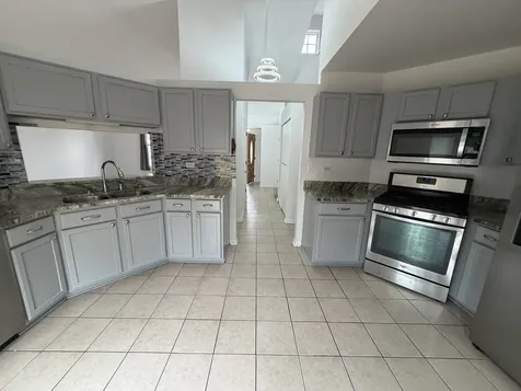 2354 Nantucket Lane Elgin IL 60123