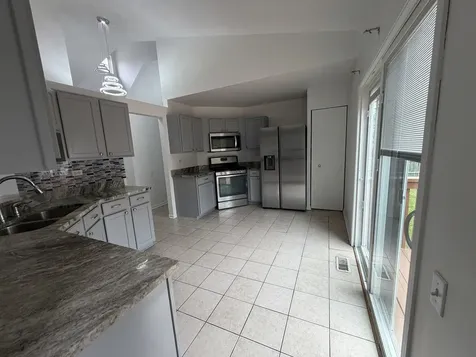 2354 Nantucket Lane Elgin IL 60123