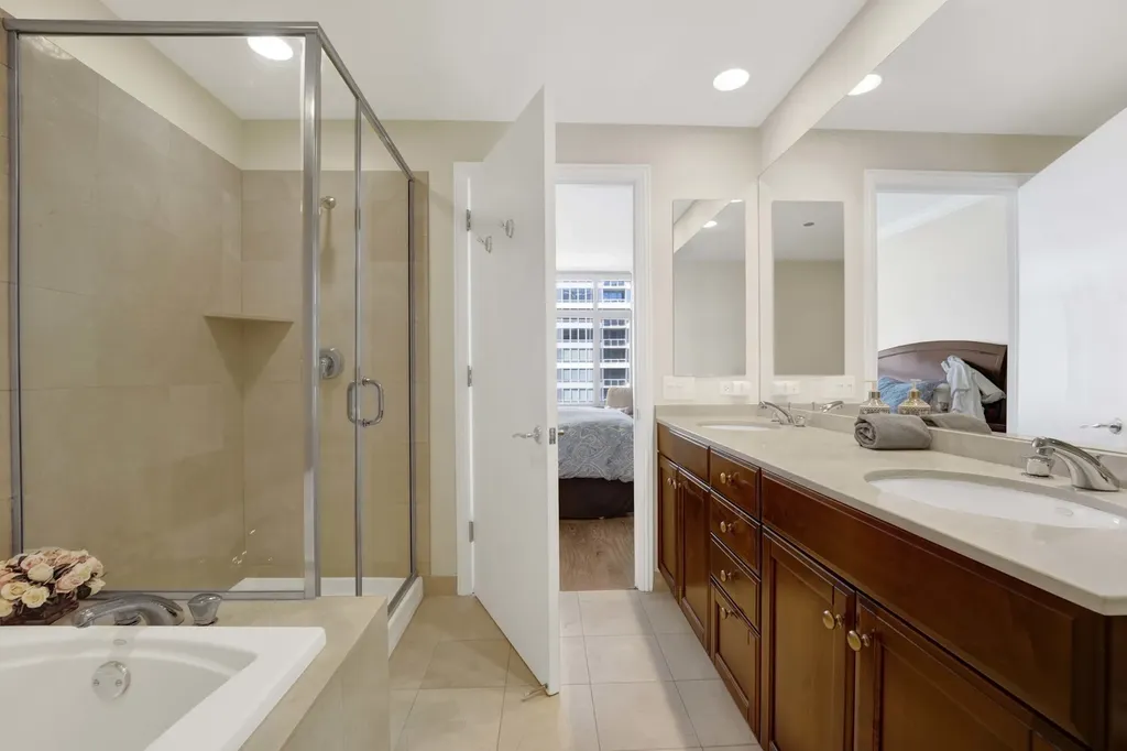 530 North Lake Shore Drive Chicago IL 60611