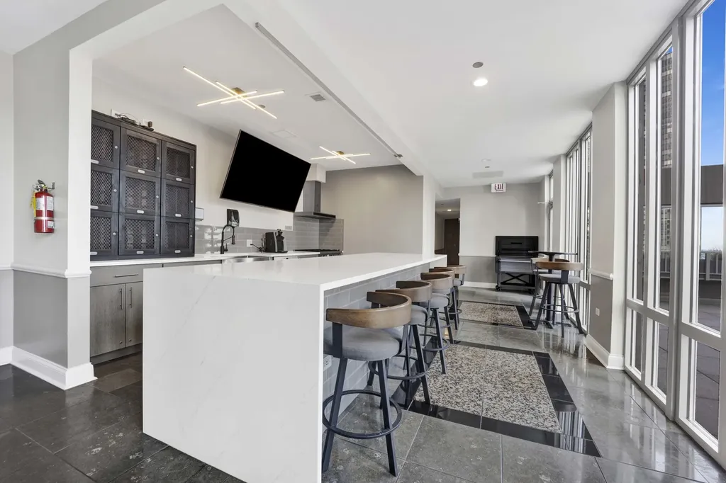 530 North Lake Shore Drive Chicago IL 60611