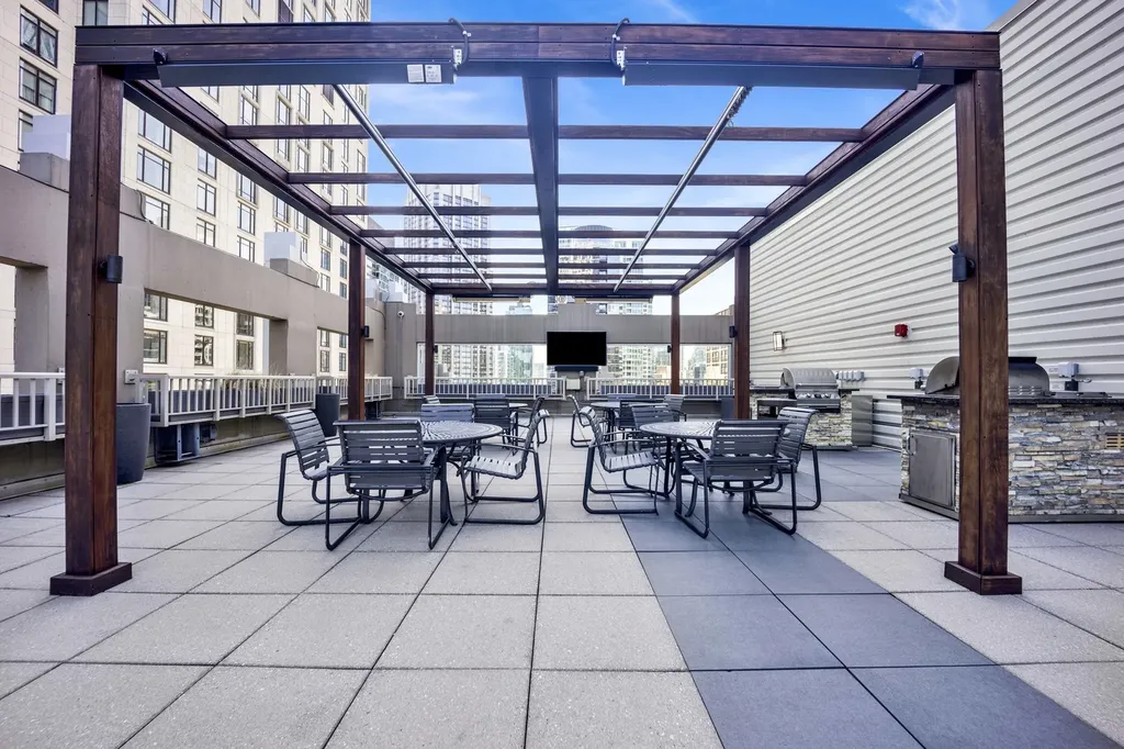 530 North Lake Shore Drive Chicago IL 60611