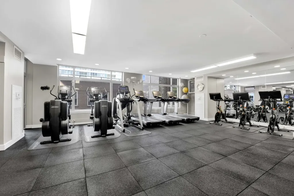 530 North Lake Shore Drive Chicago IL 60611