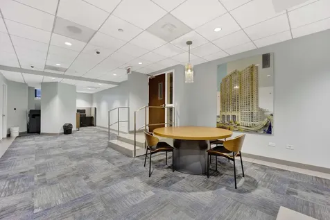 530 North Lake Shore Drive Chicago IL 60611