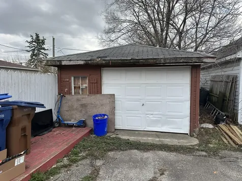 115 East Division Street Villa Park IL 60181