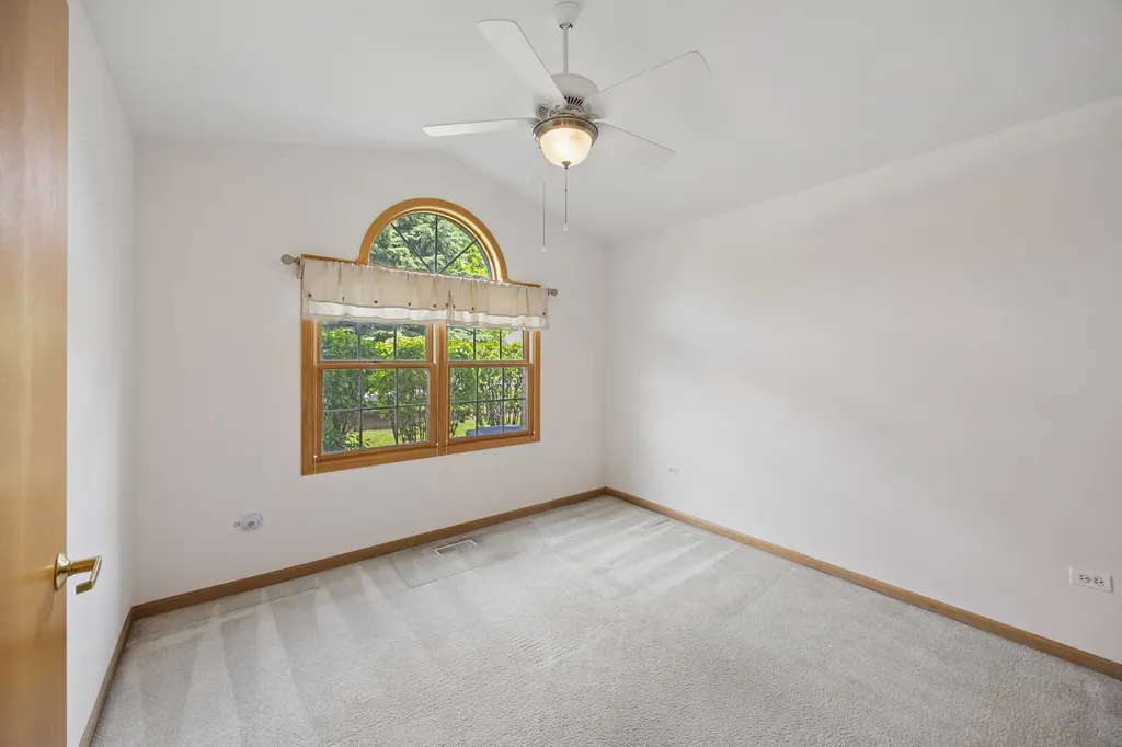 848 Havenshire Road Naperville IL 60565