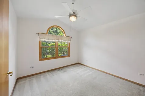 848 Havenshire Road Naperville IL 60565