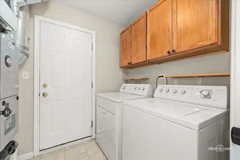 2434 Roxbury Lane Montgomery IL 60538