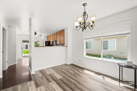 2434 Roxbury Lane Montgomery IL 60538