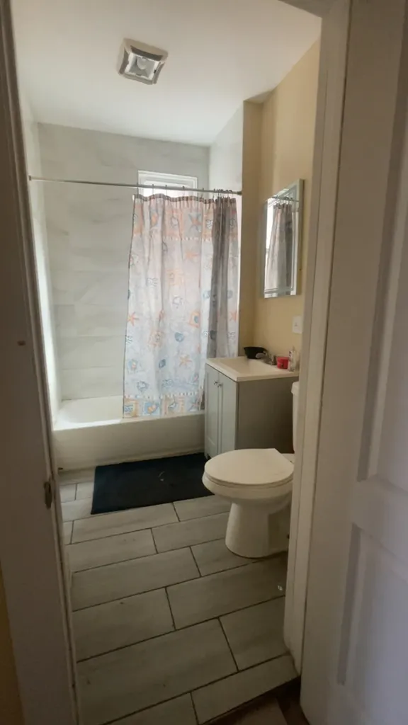 5628 South Justine Street Chicago IL 60636
