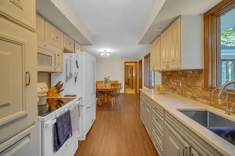 3243 202ND Street Lynwood IL 60411