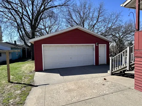 1305 West 3rd Street Sterling IL 61081